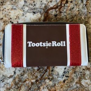 Candy Theme Tootsie Roll Zippered Wallet NWOT